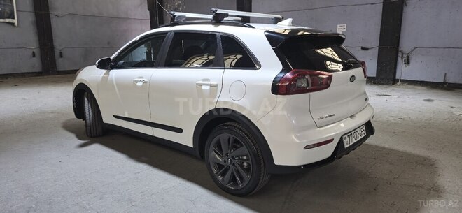 Kia Niro 2017, 175,418 km - 1.6 l - Bakı