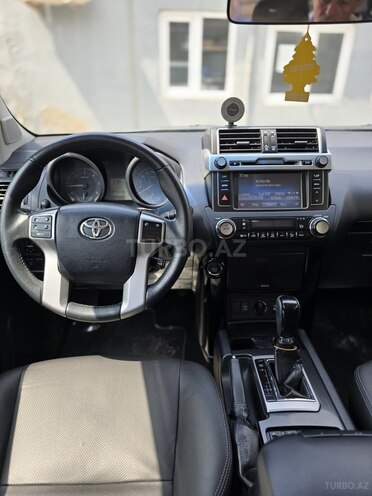 Toyota Land Cruiser Prado 2017, 136,000 km - 3.0 л - Bakı