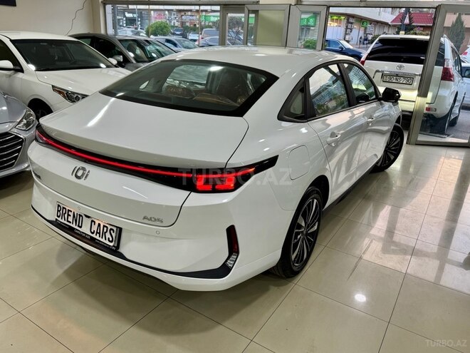 Changan Qiyuan A05-9