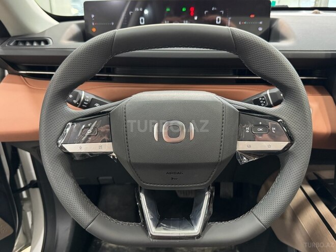 Changan Qiyuan A05-12