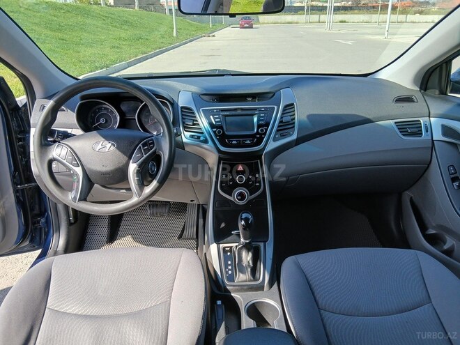 Hyundai Elantra 2015, 127,000 km - 1.8 l - Bakı