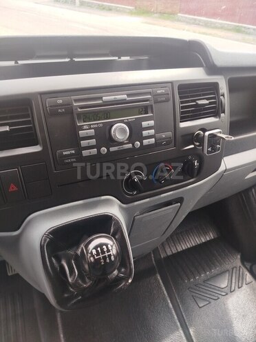Ford Transit 2007, 151,000 km - 2.4 л - Qax