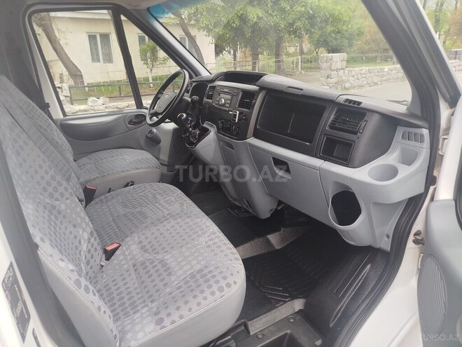Ford Transit 2007, 151,000 km - 2.4 л - Qax