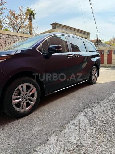 Toyota Sienna 2021, 46,800 km - 2.5 l - Bakı
