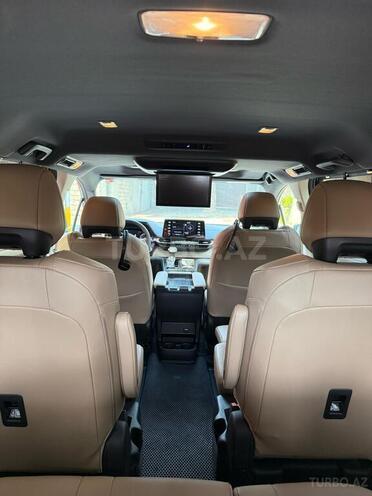 Toyota Sienna 2021, 46,800 km - 2.5 l - Bakı