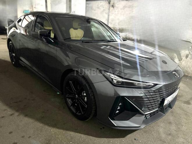 Changan Uni-V 2023, 18,000 km - 1.5 l - Bakı