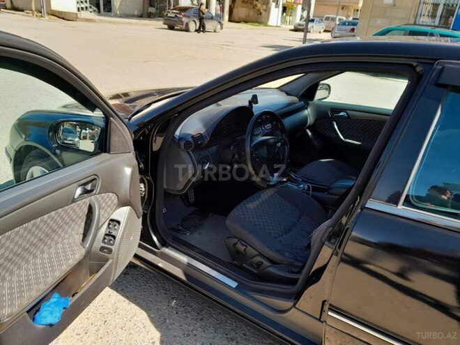 Mercedes C 200 2003, 300,000 km - 2.0 l - Bakı