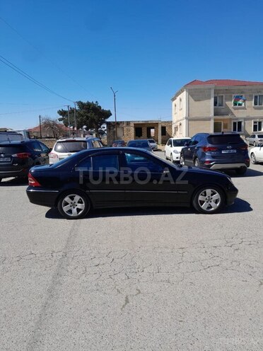 Mercedes C 200 2003, 300,000 km - 2.0 l - Bakı