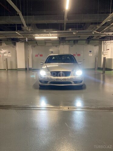 Mercedes C 180 2004, 300,000 km - 1.8 l - Bakı