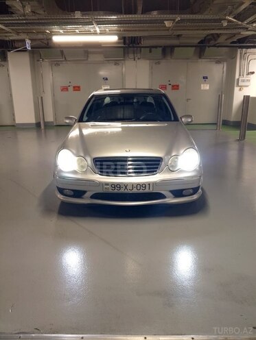 Mercedes C 180 2004, 300,000 km - 1.8 l - Bakı