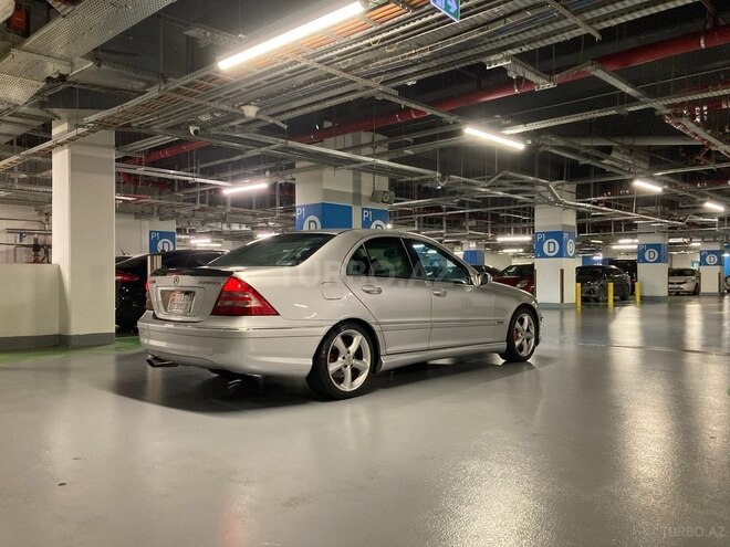 Mercedes C 180 2004, 300,000 km - 1.8 l - Bakı