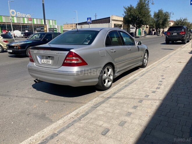 Mercedes C 180 2004, 300,000 km - 1.8 l - Bakı