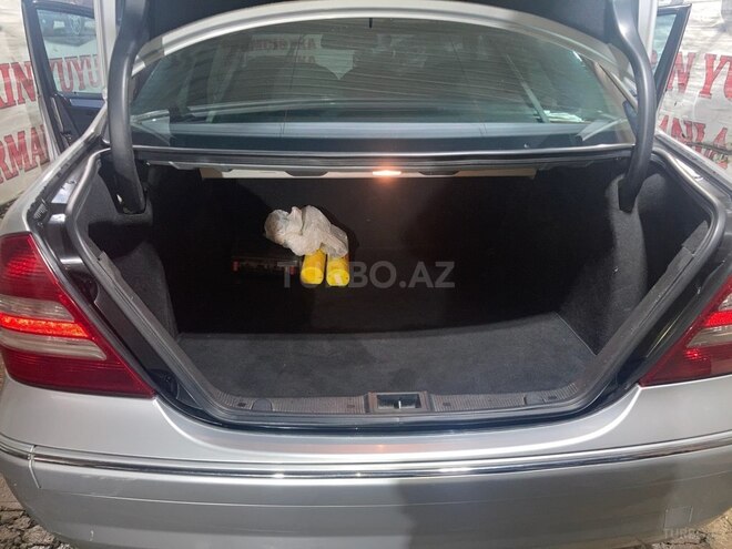Mercedes C 180 2004, 300,000 km - 1.8 l - Bakı