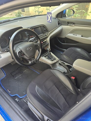 Hyundai Elantra 2018, 87,000 km - 2.0 l - Bakı
