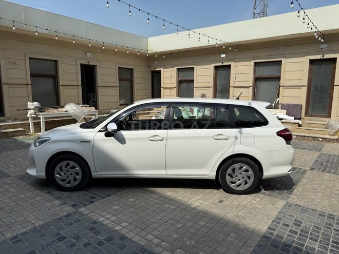 Toyota Corolla Fielder 2019, 72,400 km - 1.5 l - Bakı