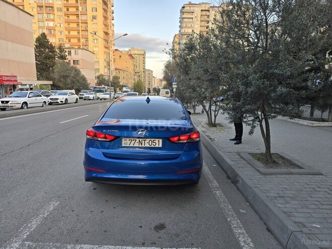 Hyundai Elantra 2018, 87,000 km - 2.0 l - Bakı