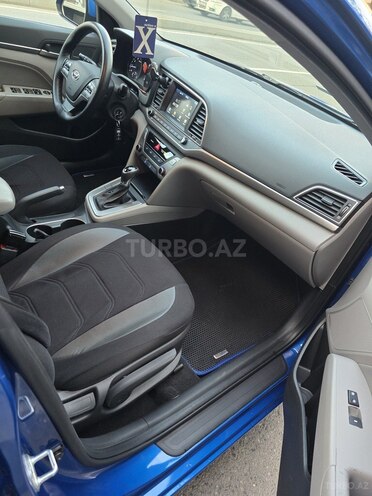 Hyundai Elantra 2018, 87,000 km - 2.0 l - Bakı