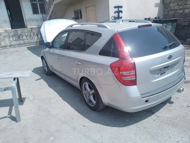 Kia Ceed 2008, 250,000 km - 1.6 л - Bakı