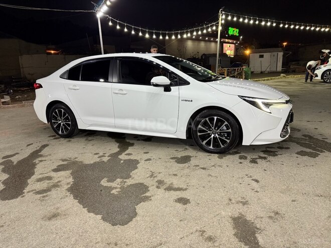 Toyota  2024, 40,000 km - 1.8 l - Bakı