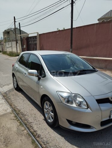 Toyota Auris 2009, 218,000 km - 1.4 л - Bakı