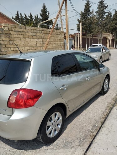 Toyota Auris 2009, 218,000 km - 1.4 л - Bakı