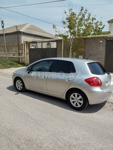 Toyota Auris 2009, 218,000 km - 1.4 л - Bakı