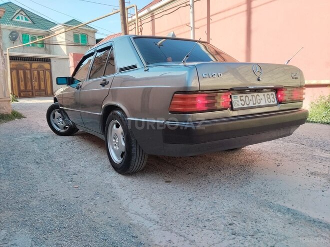 Mercedes 190 1992, 280,000 km - 2.0 l - Bakı