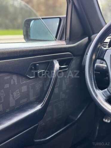 Mercedes C 200 1997, 372,711 km - 2.0 л - Bakı