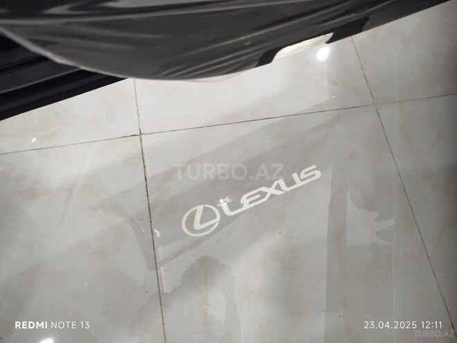 Lexus ES 300h-5