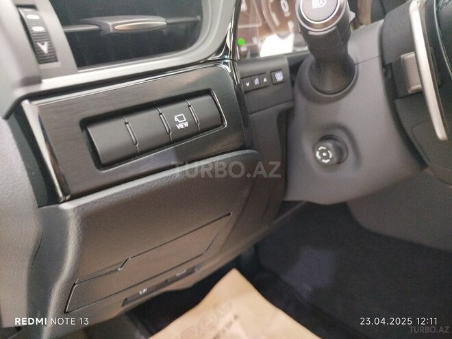 Lexus ES 300h-7