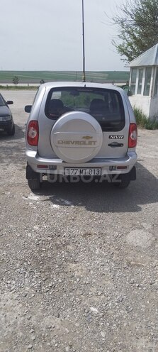 Chevrolet Niva 2008, 174,000 km - 1.7 l - Qobustan