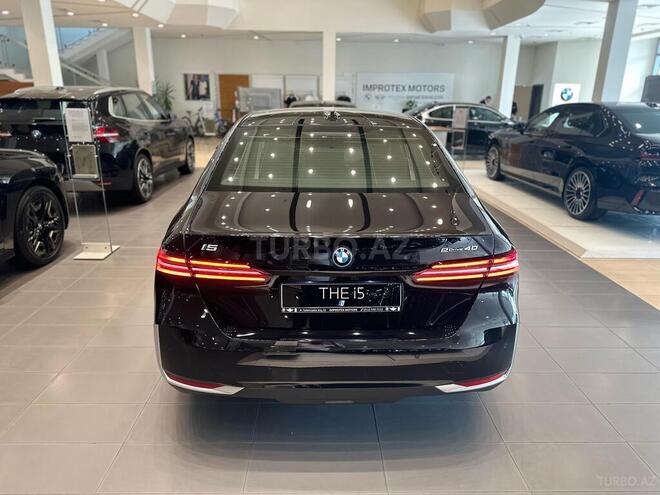 BMW i5-3