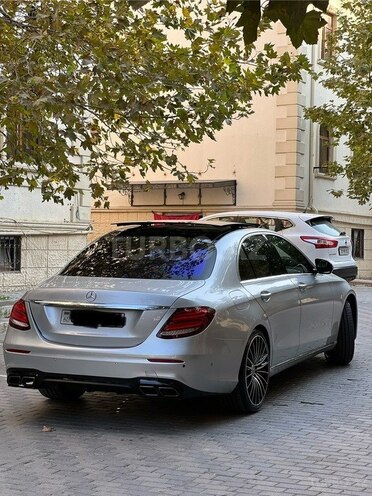 Mercedes E 200 d 2017, 201,000 km - 2.0 l - Bakı