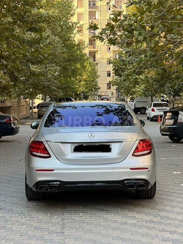 Mercedes E 200 d 2017, 201,000 km - 2.0 l - Bakı