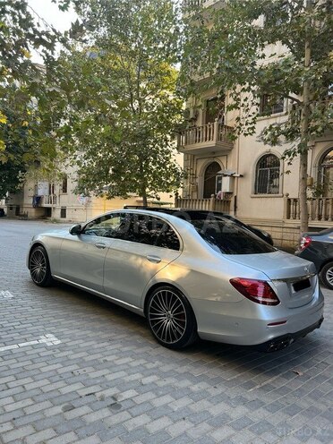 Mercedes E 200 d 2017, 201,000 km - 2.0 l - Bakı