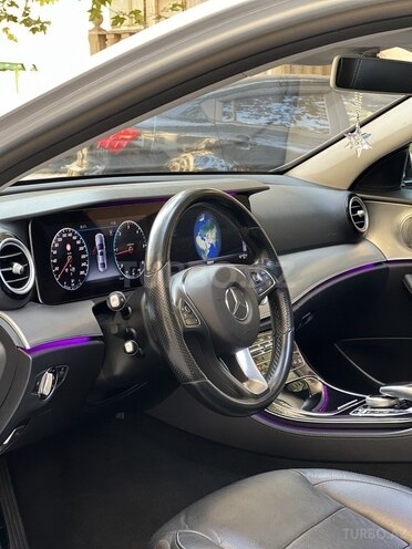 Mercedes E 200 d 2017, 201,000 km - 2.0 l - Bakı
