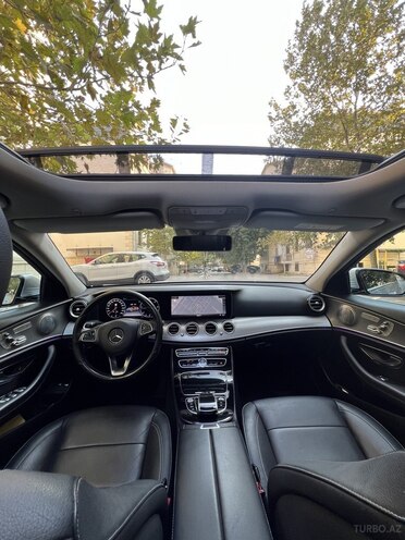 Mercedes E 200 d 2017, 201,000 km - 2.0 l - Bakı