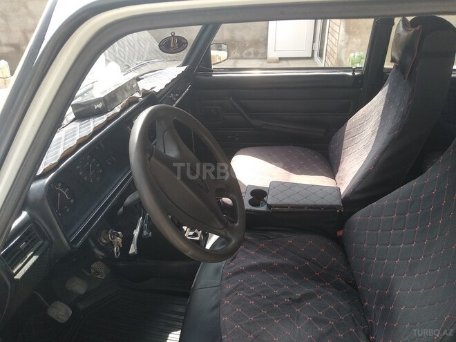 LADA (VAZ) 2107 2003, 15,700 km - 1.6 л - Bakı
