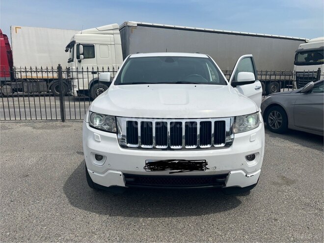 Jeep Grand Cherokee 2013, 176,000 km - 3.6 л - Bakı