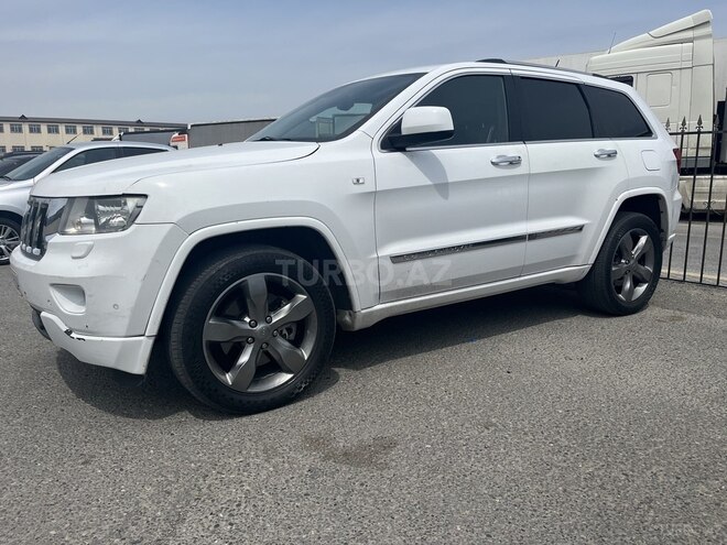 Jeep Grand Cherokee 2013, 176,000 km - 3.6 л - Bakı