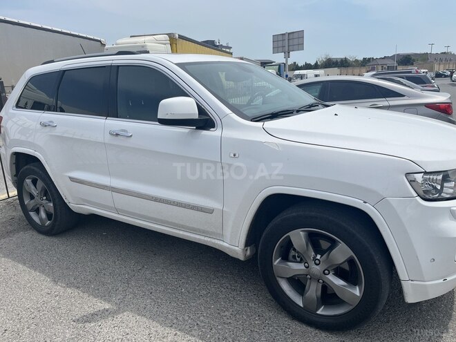 Jeep Grand Cherokee 2013, 176,000 km - 3.6 л - Bakı