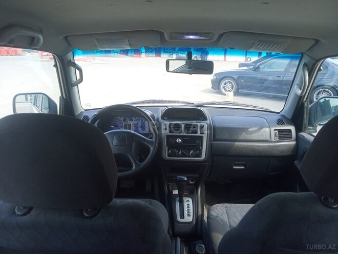 Mitsubishi Pajero io 2001, 169,000 km - 2.0 л - Bakı
