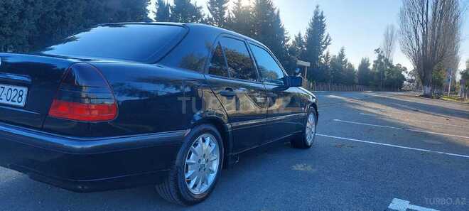 Mercedes C 240 1999, 298,000 km - 2.4 l - Lənkəran
