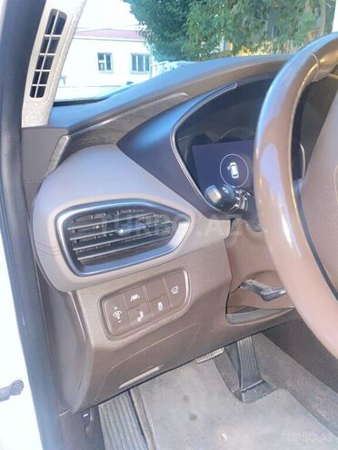 Hyundai Santa Fe 2019, 100,000 km - 2.0 l - Bakı