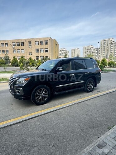 Lexus LX 570 2014, 170,000 km - 5.7 l - Bakı