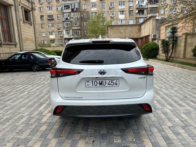 Toyota Highlander 2024, 2,500 km - 2.5 л - Bakı