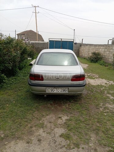 Opel Omega 1998, 298,126 km - 2.0 л - Şabran