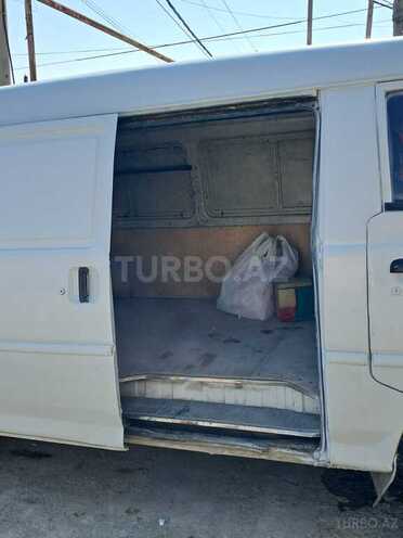 Hyundai H 100 1999, 200,000 km - 2.5 l - Bakı