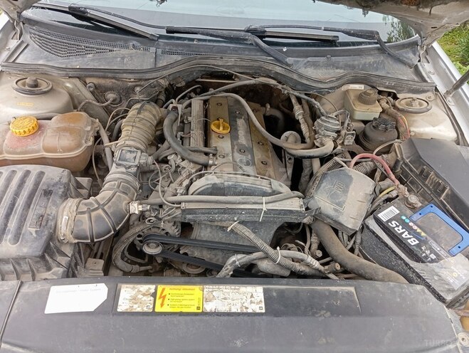 Opel Omega 1998, 298,126 km - 2.0 л - Şabran