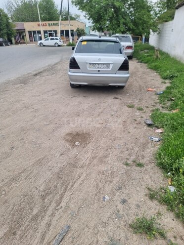 Mercedes C 200 d 1995, 157,638 km - 2.0 л - Ağdam